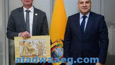 صورة سفير مصر لدى الإكوادور يلتقي وزير الإقتصاد والمالية الإكوادوري