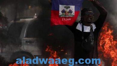 صورة زعيم عصابة فى هايتى ستستمر المعركة بقدر ما يلزم. سنواصل قتال أرييل هنرى