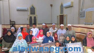 صورة تكريم (ثنائي) للحافظين بـ “دار م. محمود ربيعي لتحفيظ القرآن الكريم